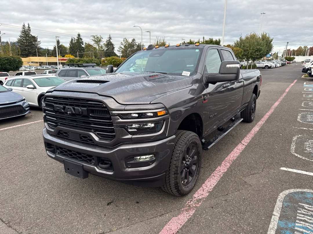 2026 Ram 3500 Laramie - Image 3
