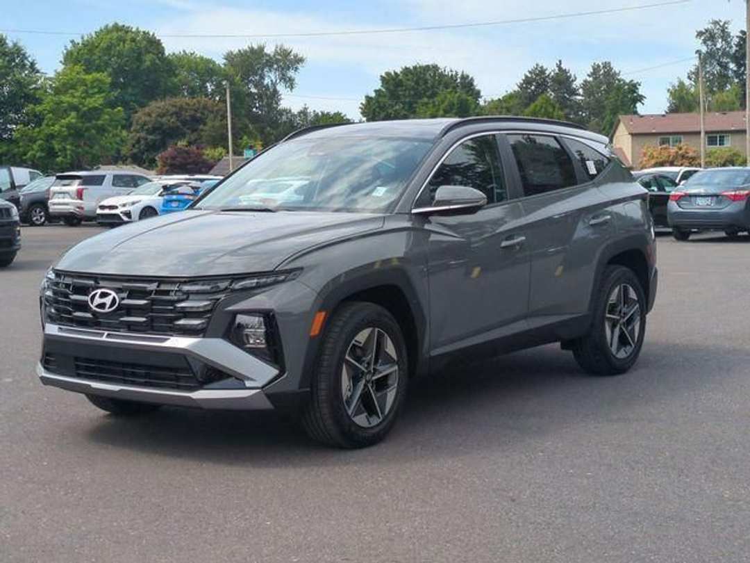 2026 Hyundai Tucson SEL Premium - Image 2