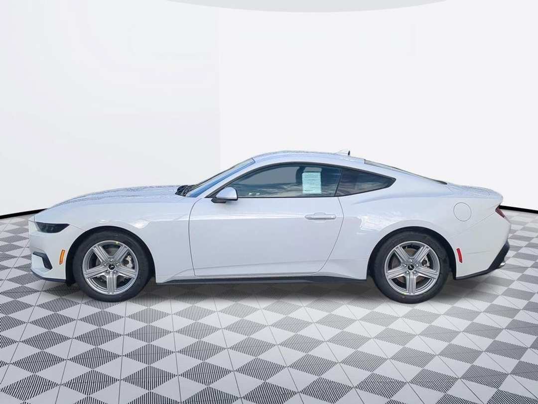 2026 Ford Mustang EcoBoost - Image 2