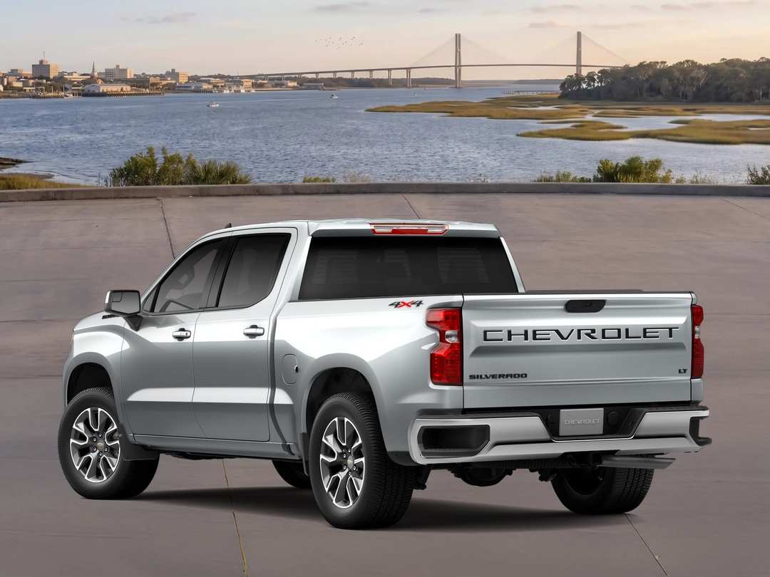 2026 Chevrolet Silverado 1500 LT - Image 2