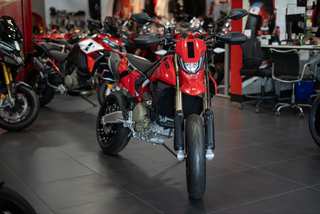 2025 Ducati Hypermotard 698