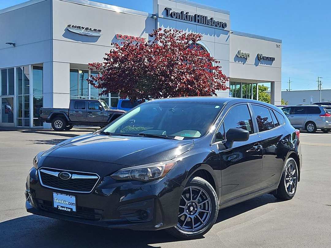 2019 Subaru Impreza 2.0i - Image 2