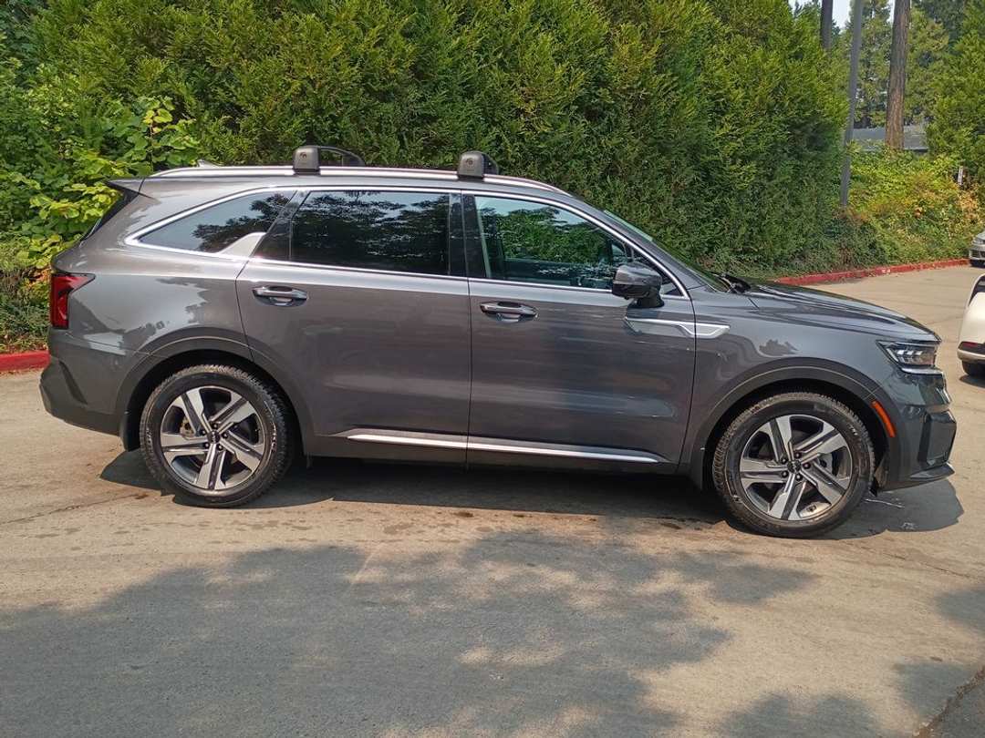 2023 Kia Sorento Hybrid SX Prestige - Image 3