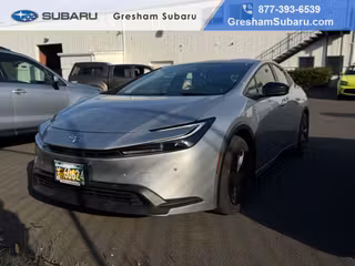 2025 Toyota Prius LE