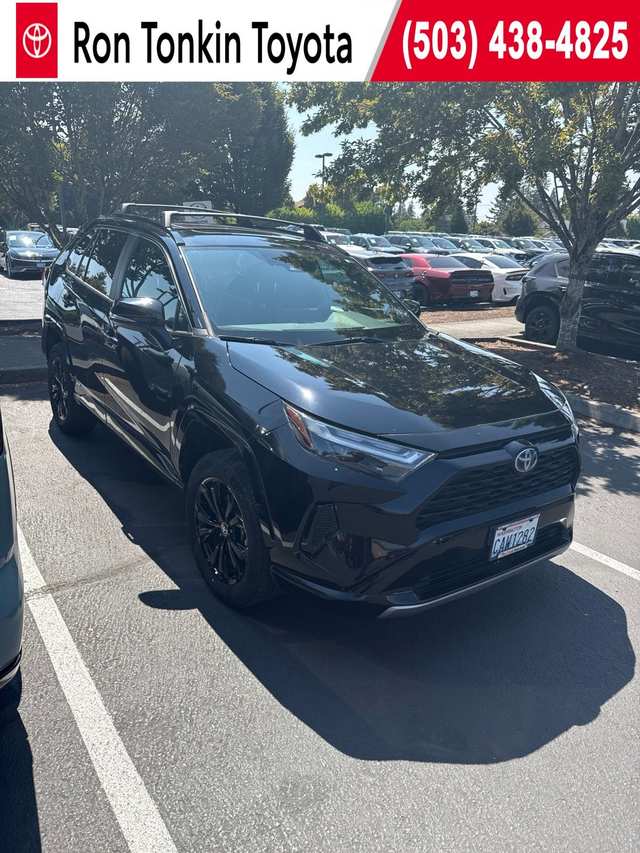 2022 Toyota Rav4 Hybrid SE