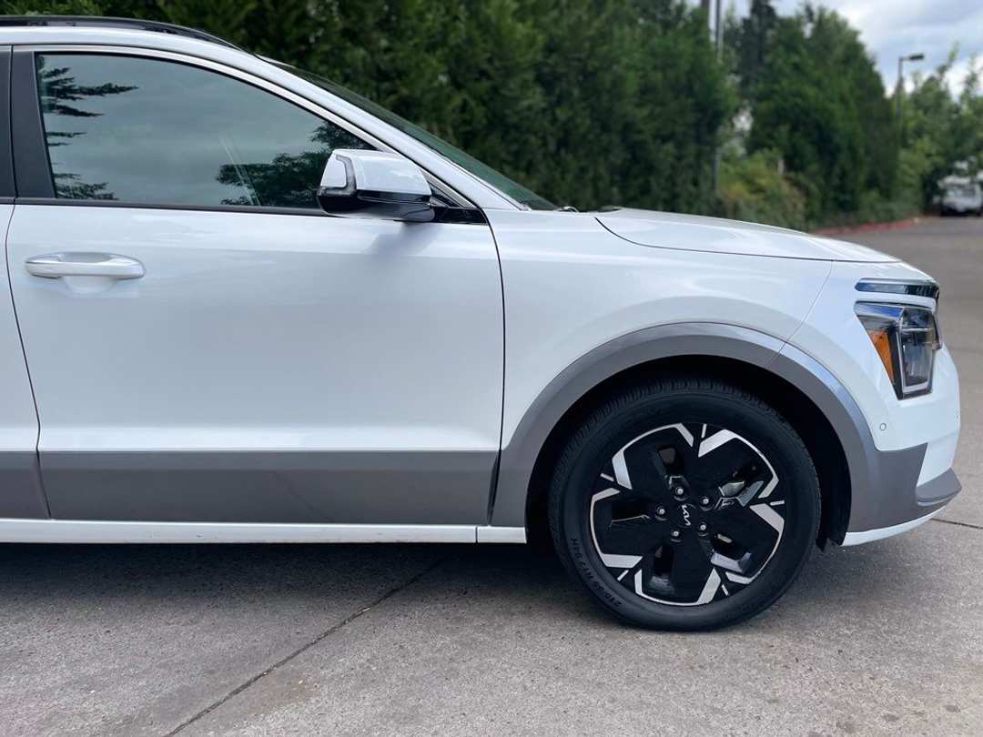2023 Kia Niro Ev Wave - Image 2