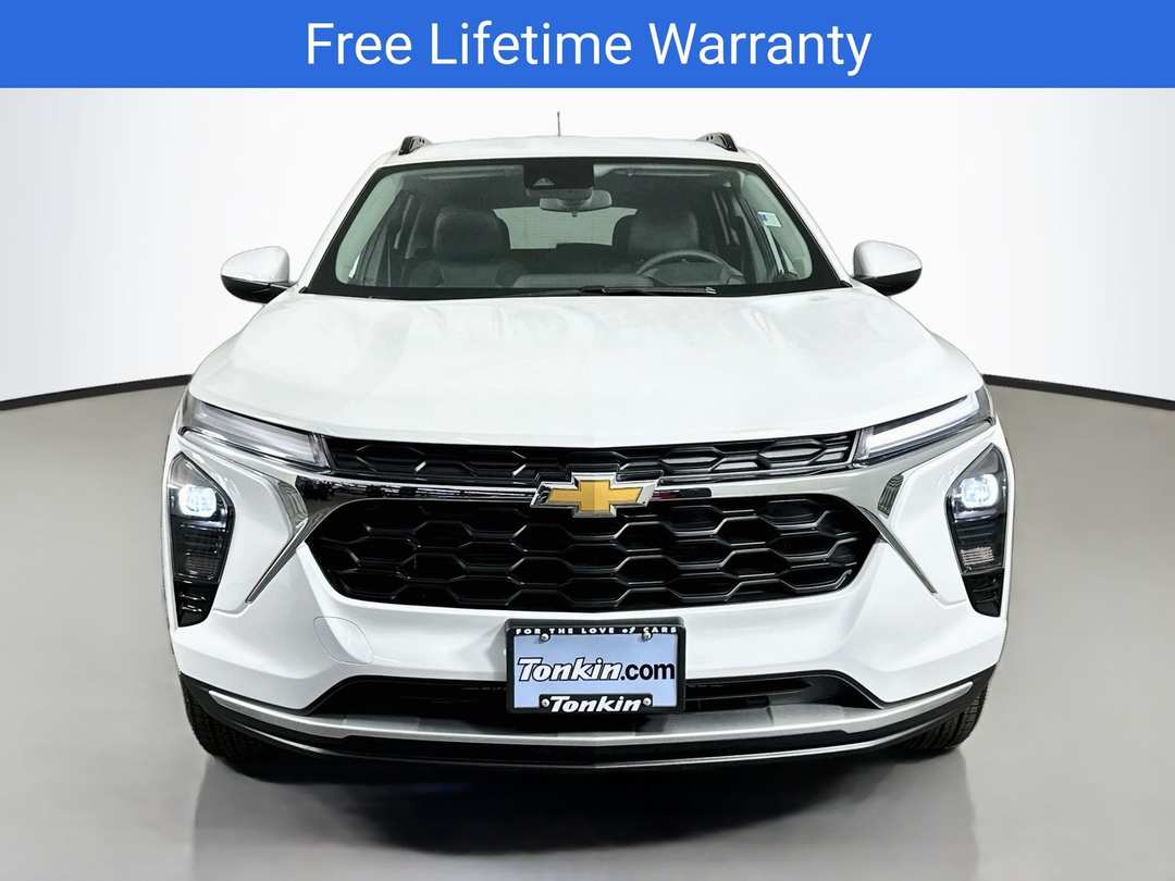 2026 Chevrolet Trax LT - Image 2