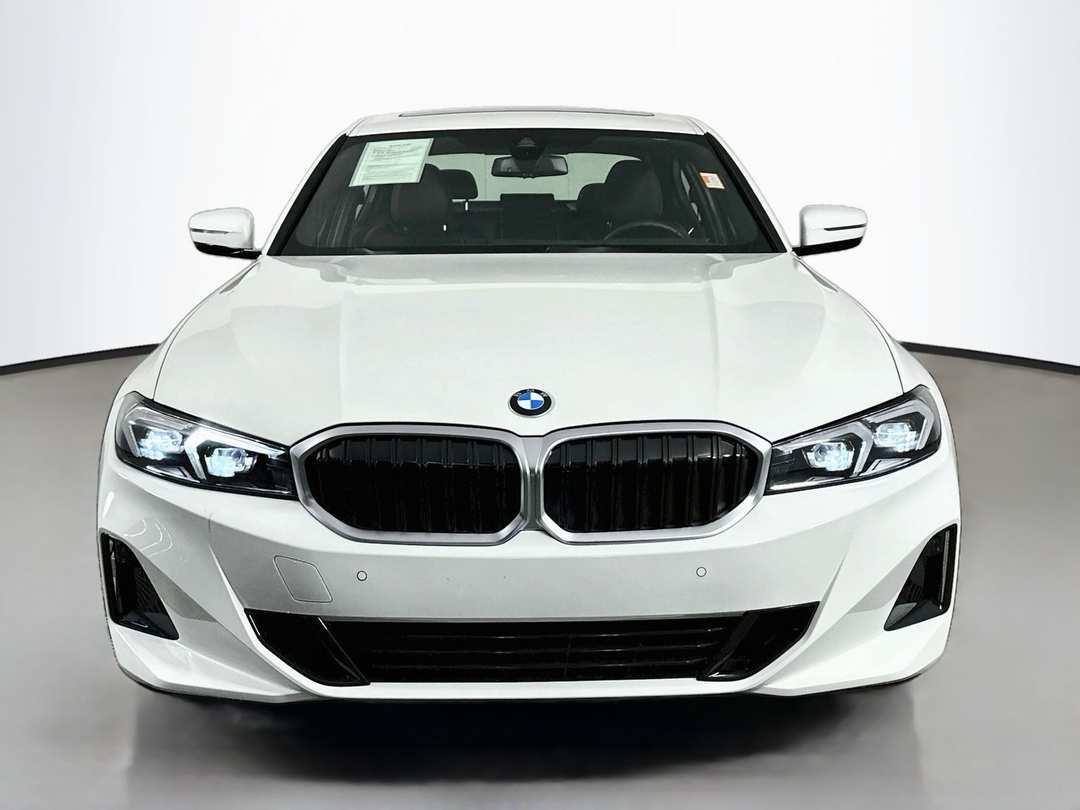 2024 BMW 3 Series 330i xDrive - Image 2