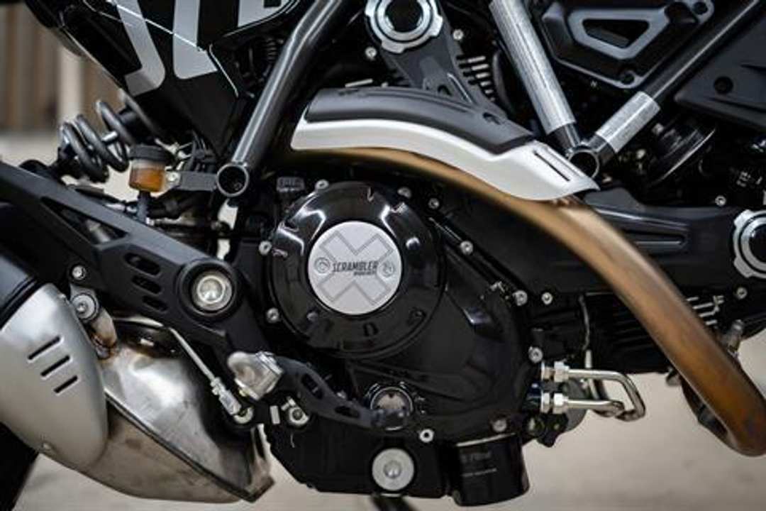 2024 Ducati Scr Icon - Image 2