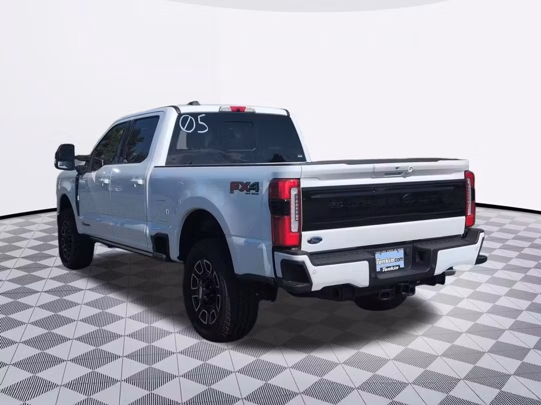 2026 Ford F-250Sd Platinum - Image 3