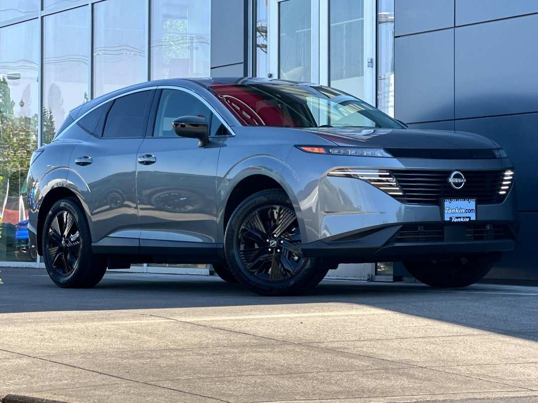 2025 Nissan Murano SV - Image 2