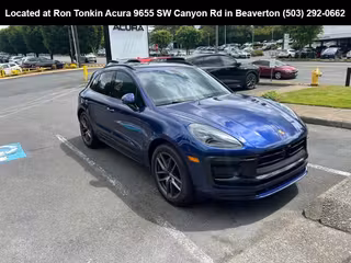 2025 Porsche Macan T