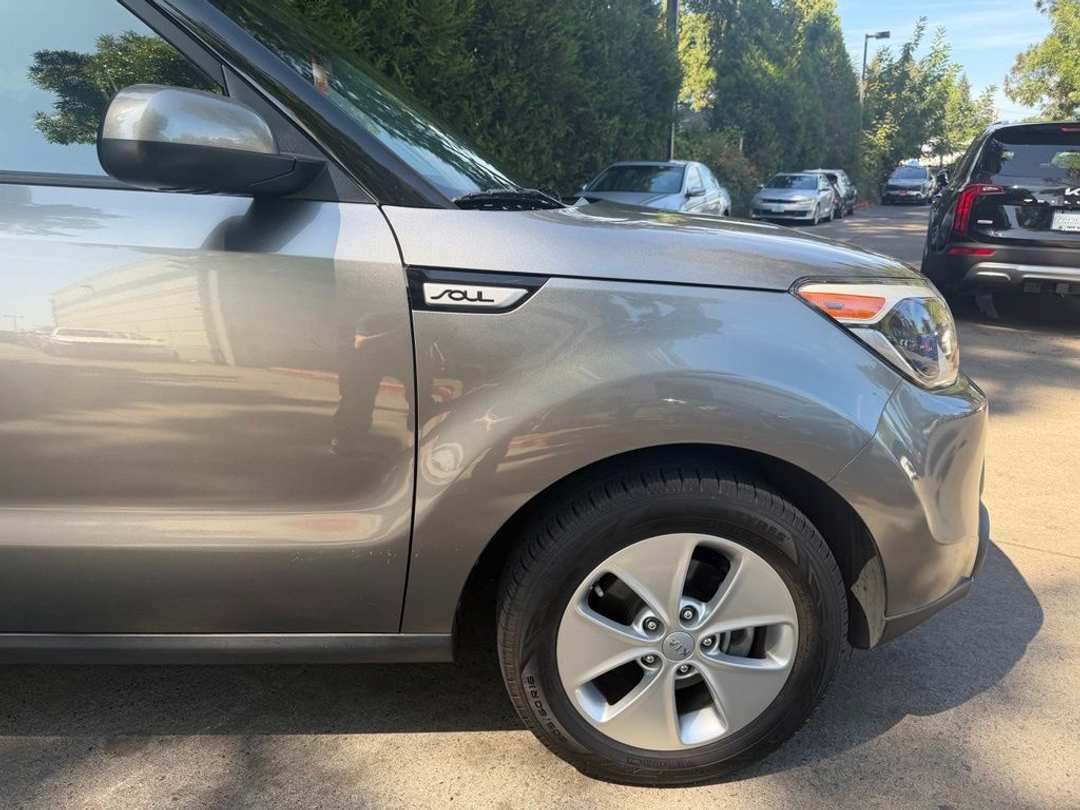 2016 Kia Soul Base - Image 3