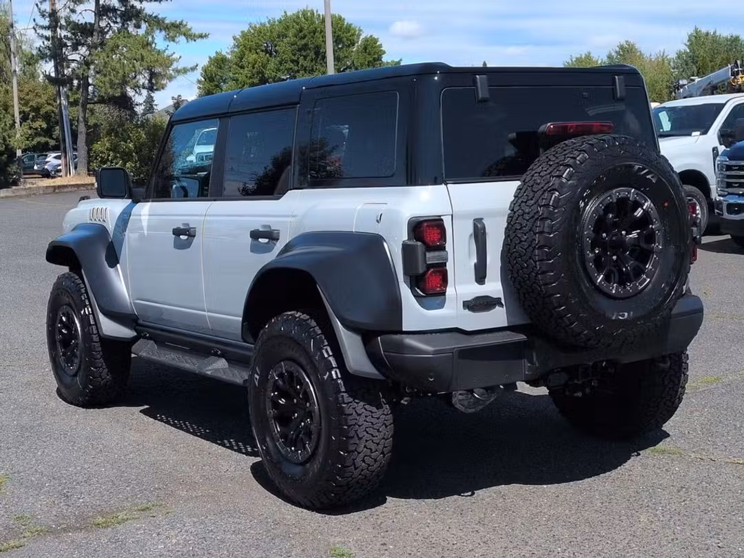 2026 Ford Bronco Raptor - Image 3