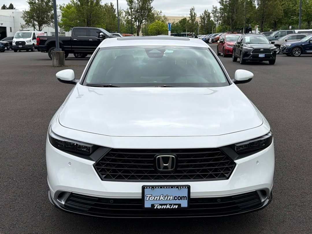 2026 Honda Accord Hybrid Touring - Image 3