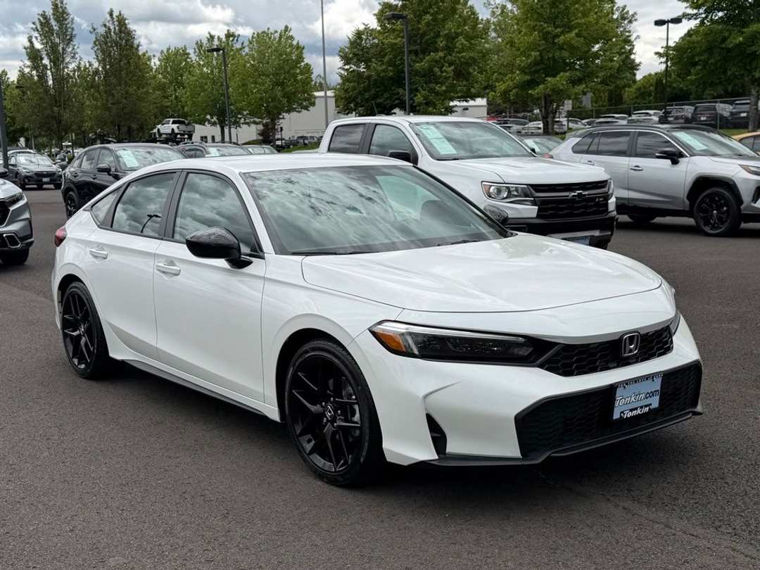 2026 Honda Civic Sport - Image 2