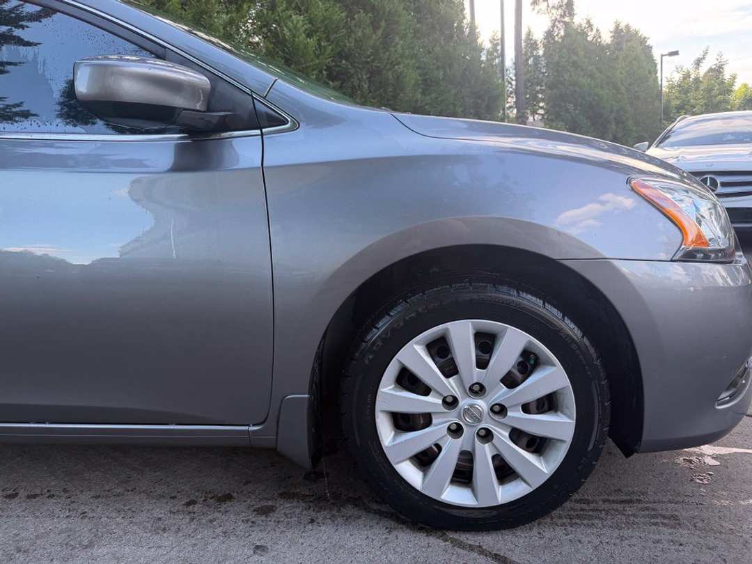 2015 Nissan Sentra S - Image 3