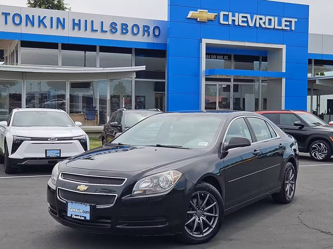 2011 Chevrolet Malibu LS - Image 2