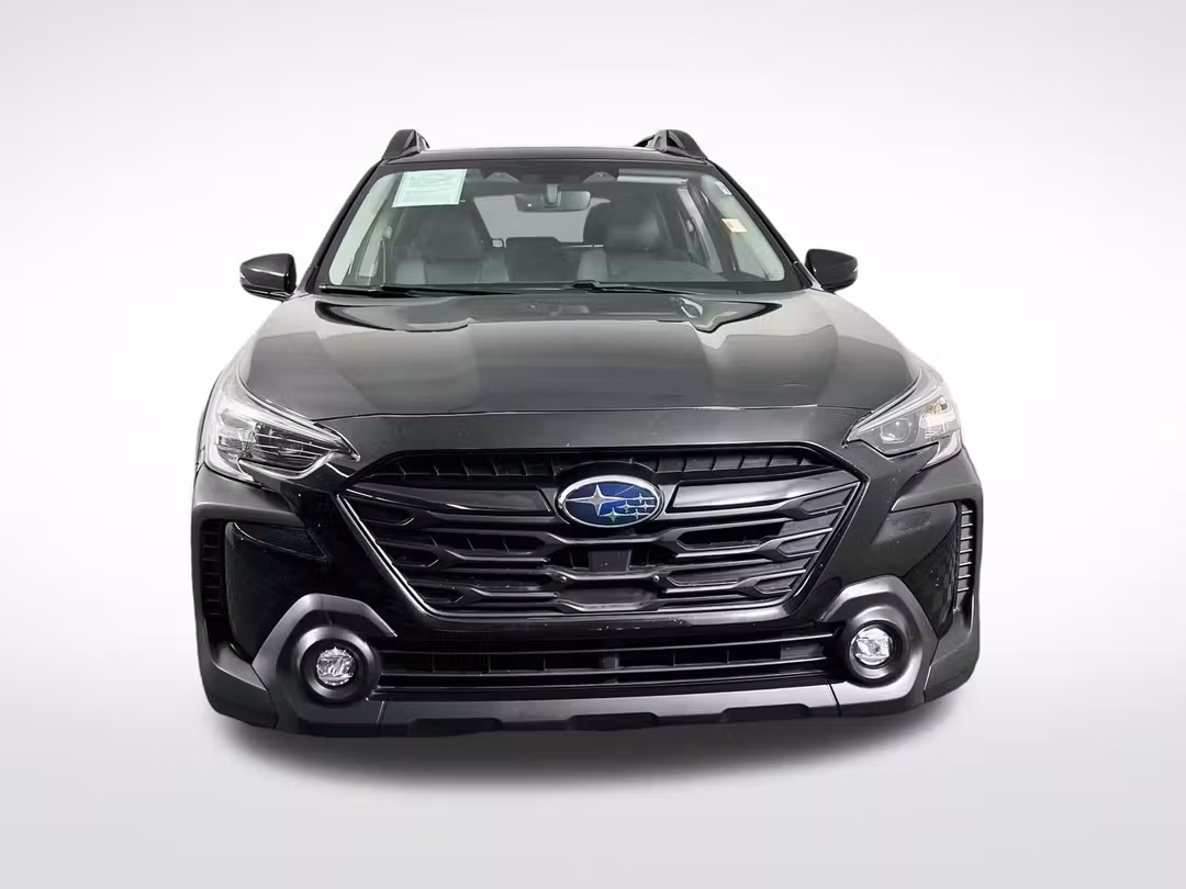 2023 Subaru Outback Onyx Edition - Image 2