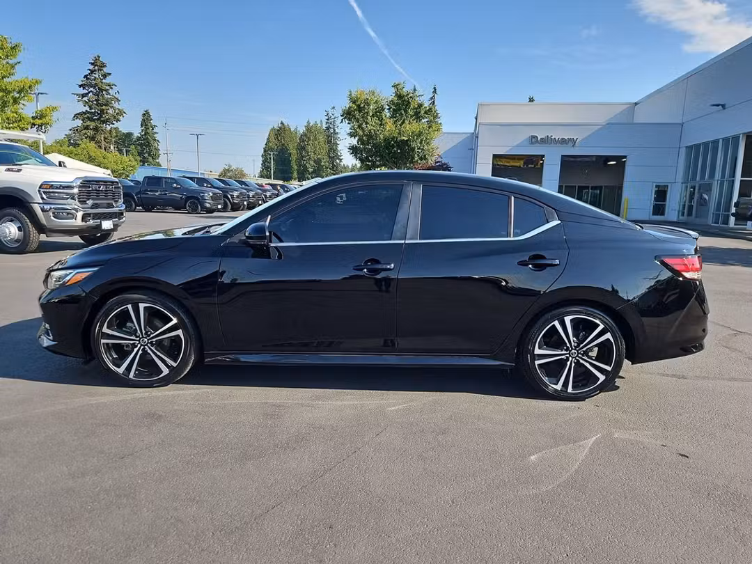 2023 Nissan Sentra SR - Image 3