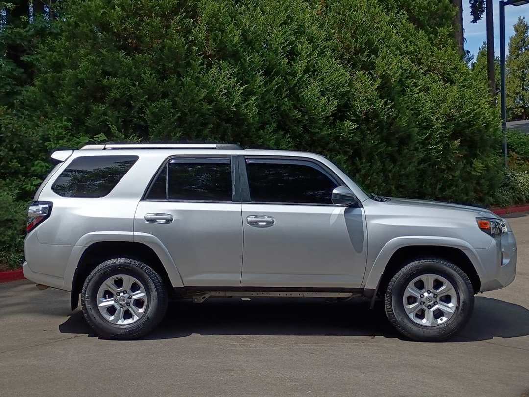 2021 Toyota 4Runner SR5 - Image 3