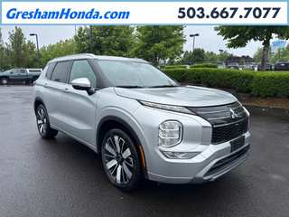 2025 Mitsubishi Outlander SEL