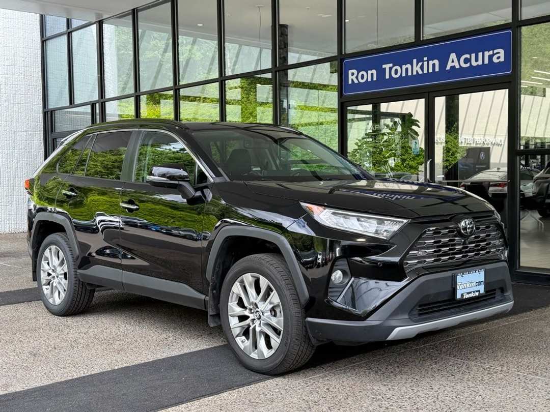 2019 Toyota Rav4 Limited - Image 2