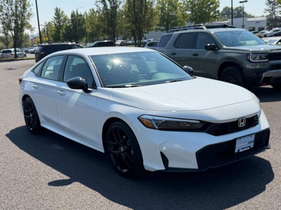 2026 Honda Civic Sport - Image 2