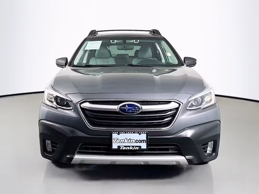 2022 Subaru Outback Limited - Image 2