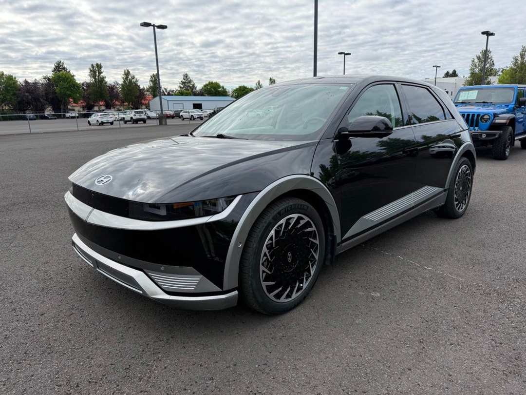 2023 Hyundai Ioniq 5 Limited - Image 3
