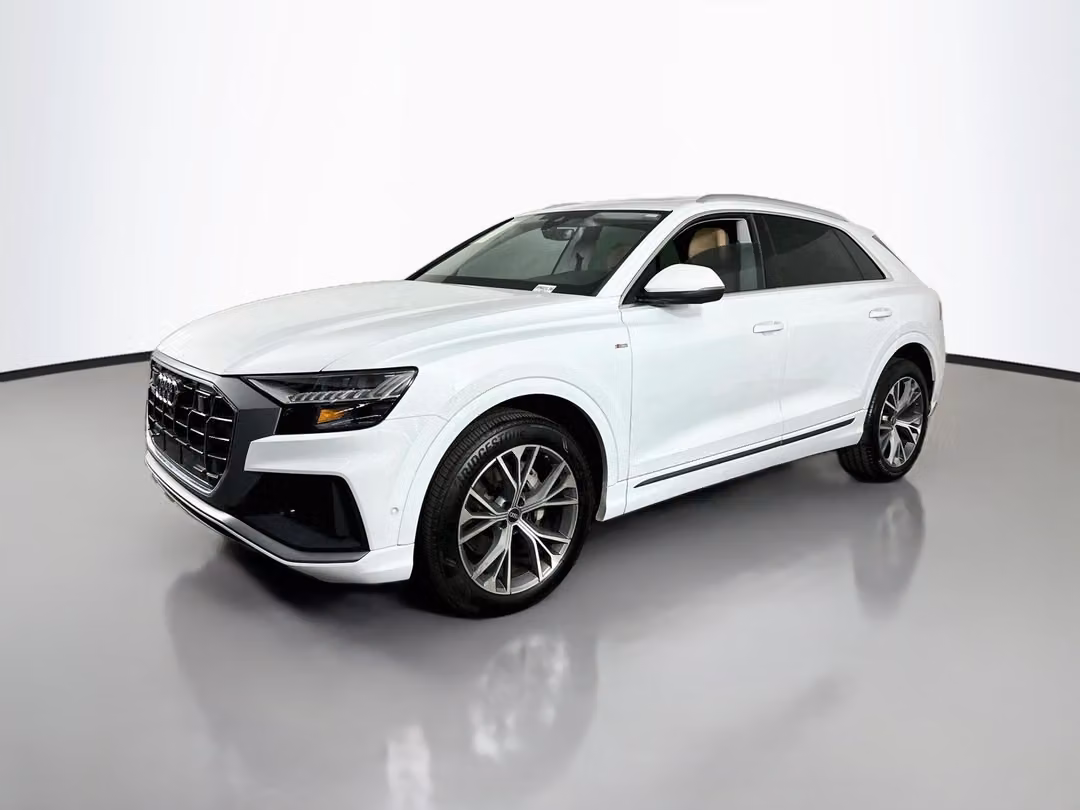 2023 Audi Q8 55 Premium Plus Tow Pkg Style Pkg - Image 3