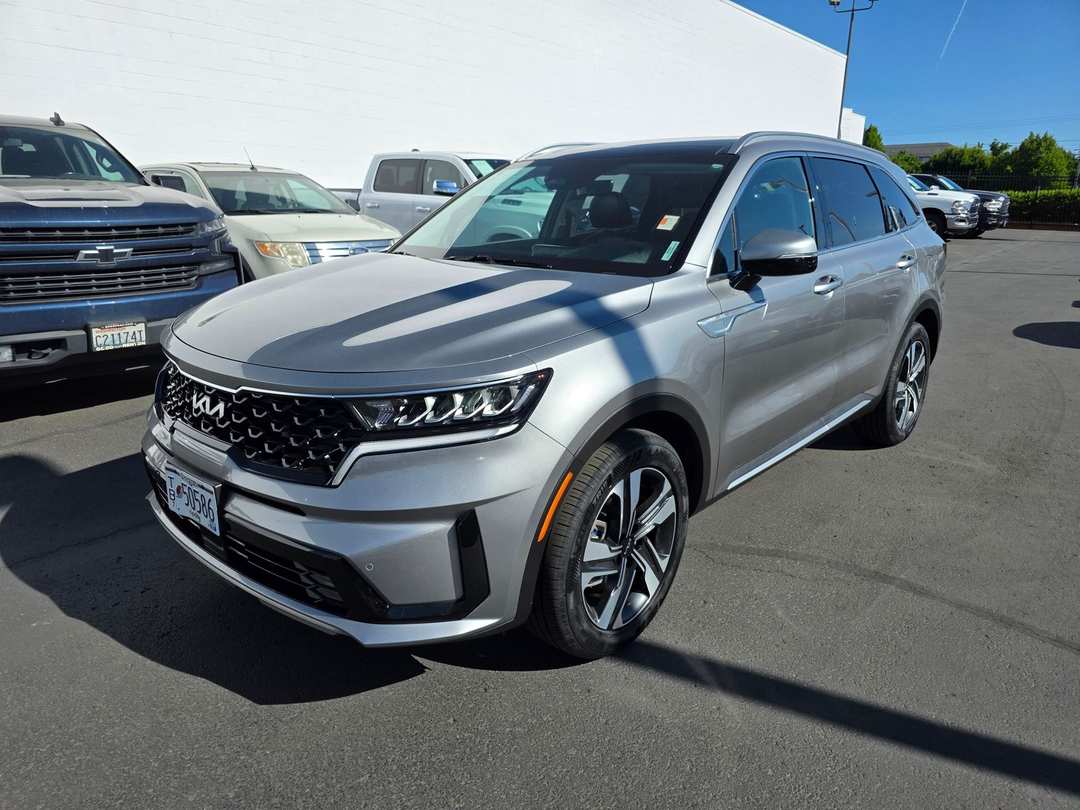 2023 Kia Sorento Hybrid EX - Image 2