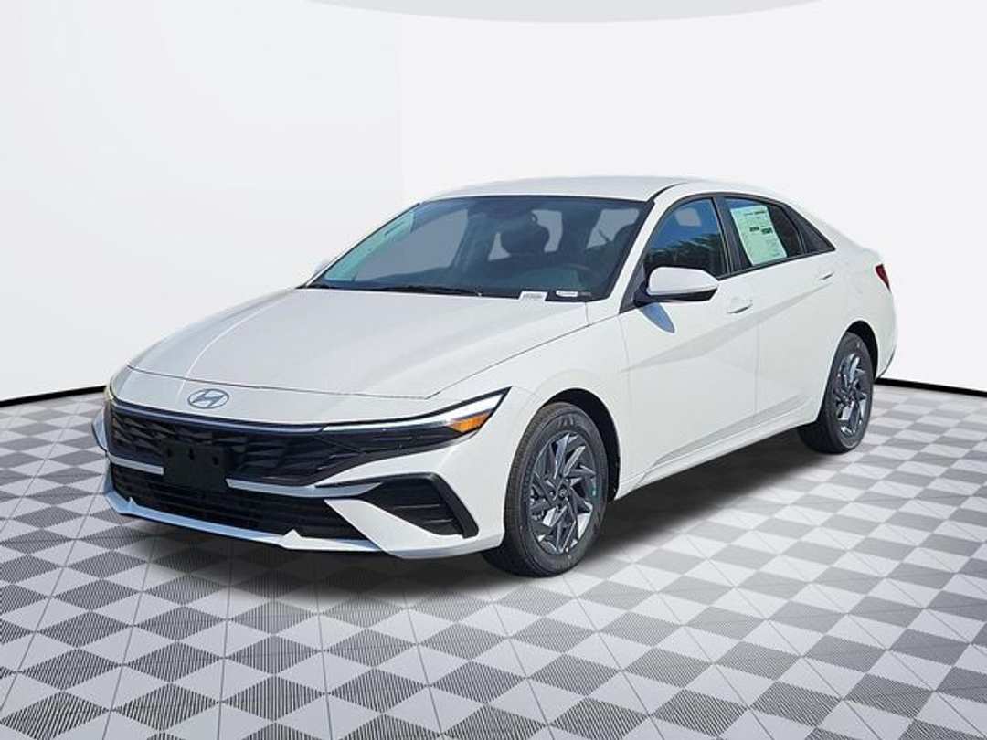 2026 Hyundai Elantra Hybrid Blue - Image 2