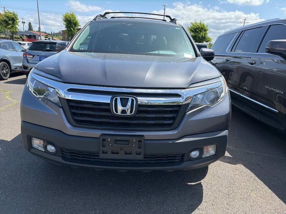2019 Honda Ridgeline RTLT - Image 2