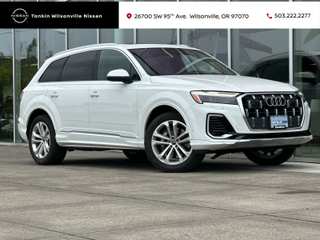 2025 Audi Q7 55 Premium Plus