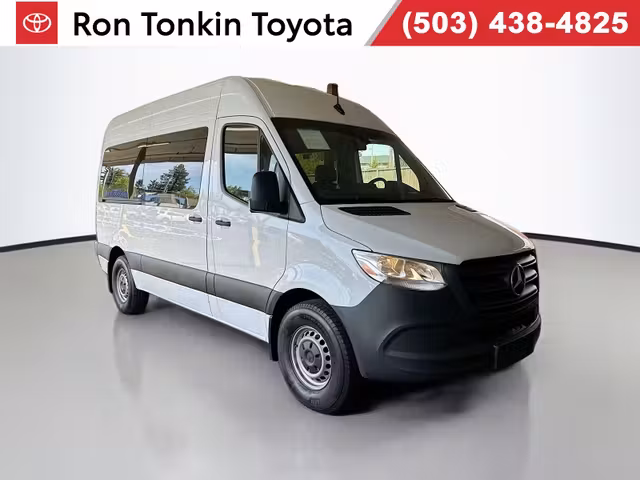 2024 Mercedes-Benz Sprinter 2500 Passenger 144 WB