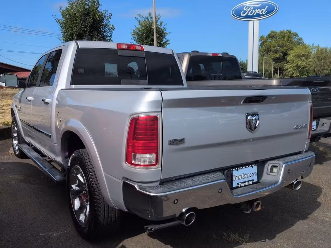 2016 Ram 1500 Laramie - Image 2