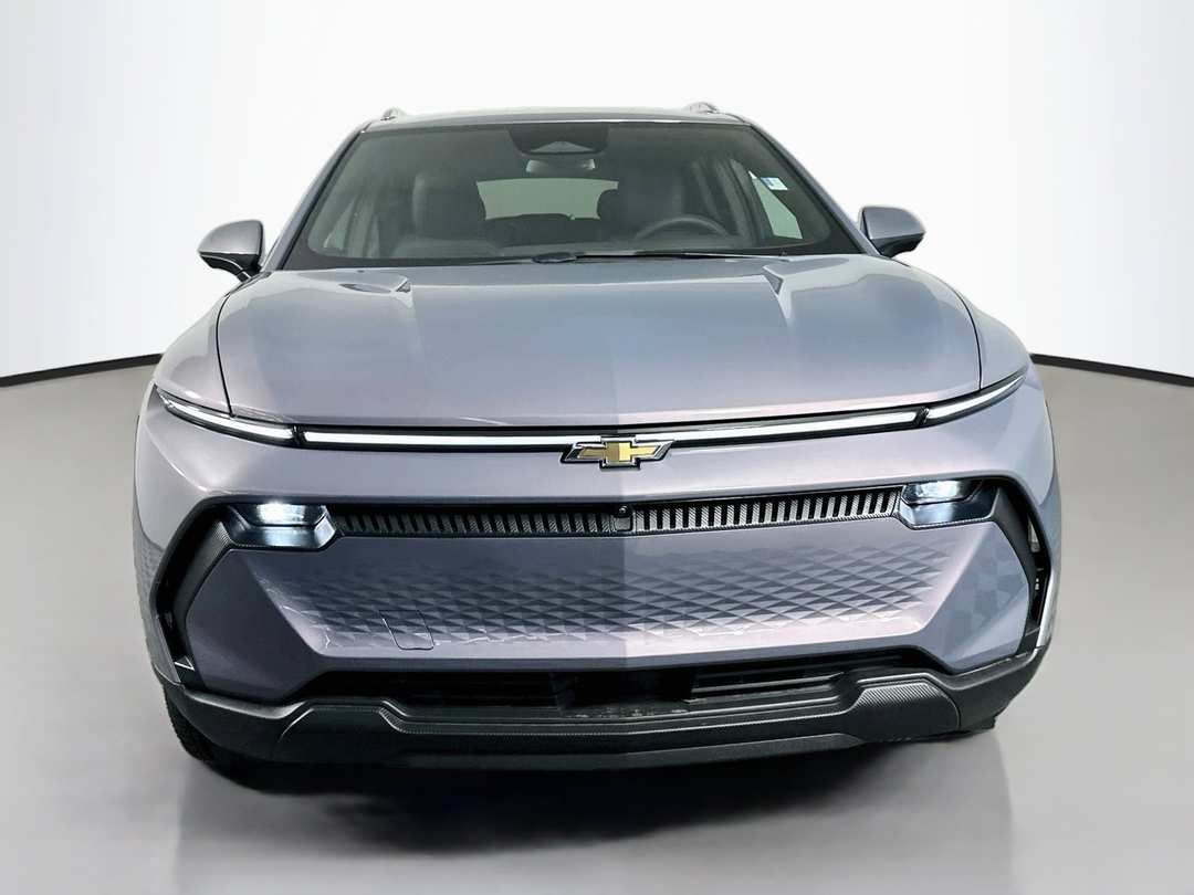 2026 Chevrolet Equinox Ev LT - Image 2