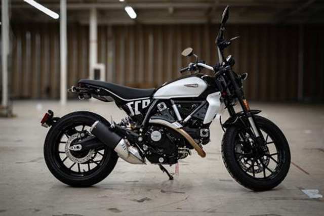 2024 Ducati Scr Icon