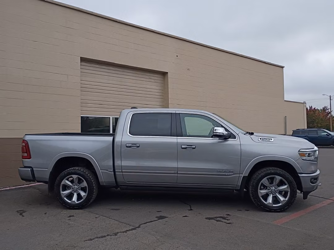 2022 Ram 1500 Limited - Image 3