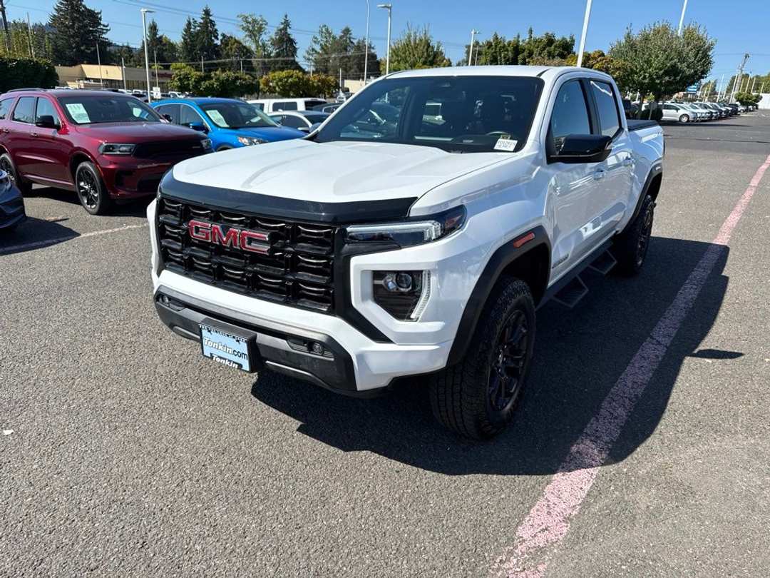 2023 GMC Canyon Elevation - Image 3