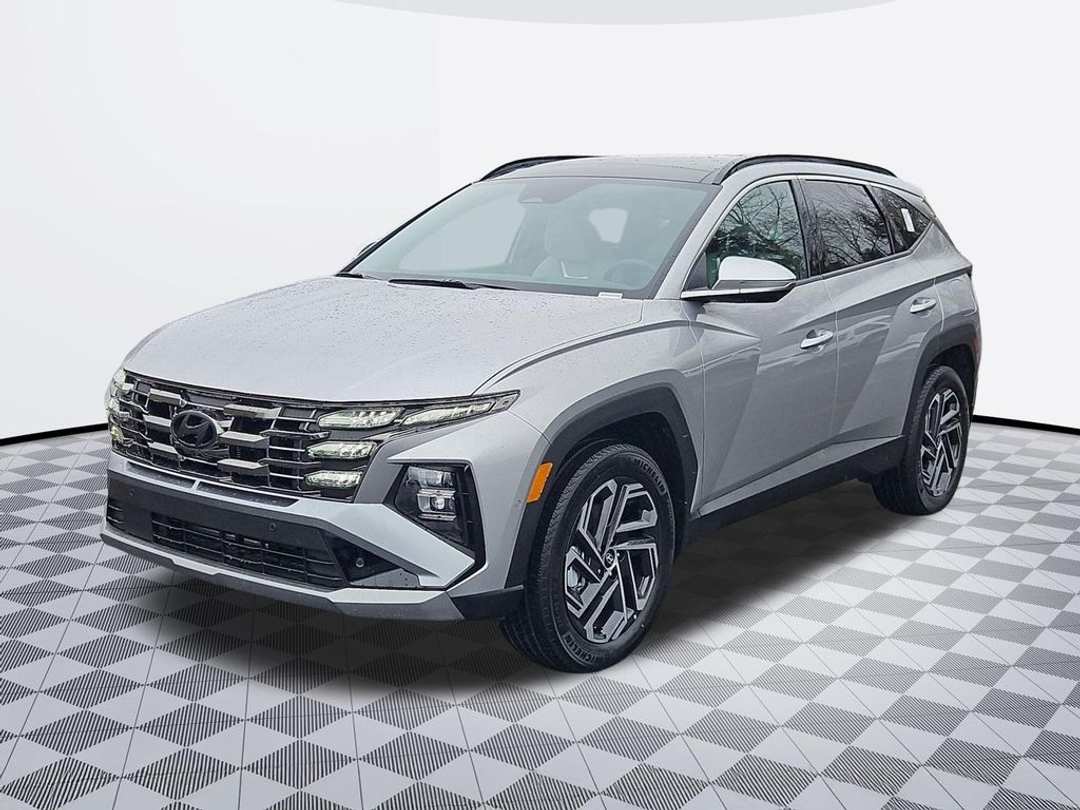 2026 Hyundai Tucson Hybrid Limited - Image 2