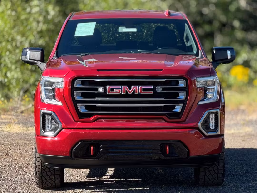 2020 GMC Sierra 1500 AT4 - Image 2