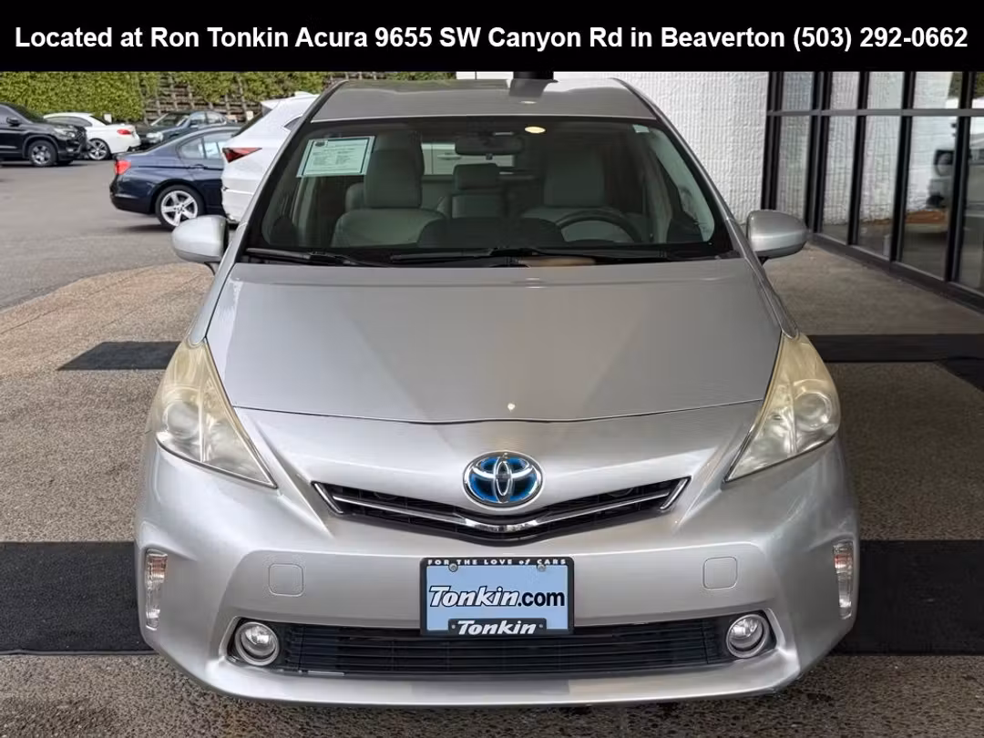 2012 Toyota Prius V Three - Image 3
