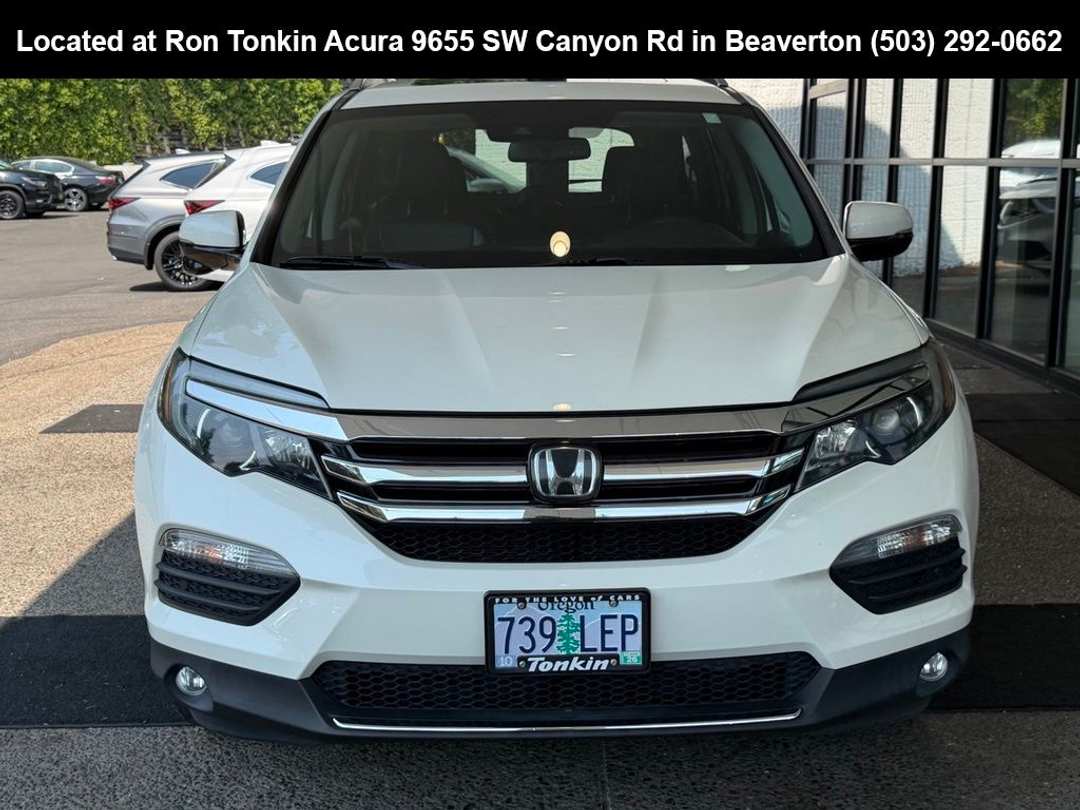 2018 Honda Pilot Touring - Image 3