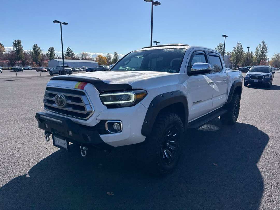 2020 Toyota Tacoma Limited - Image 3