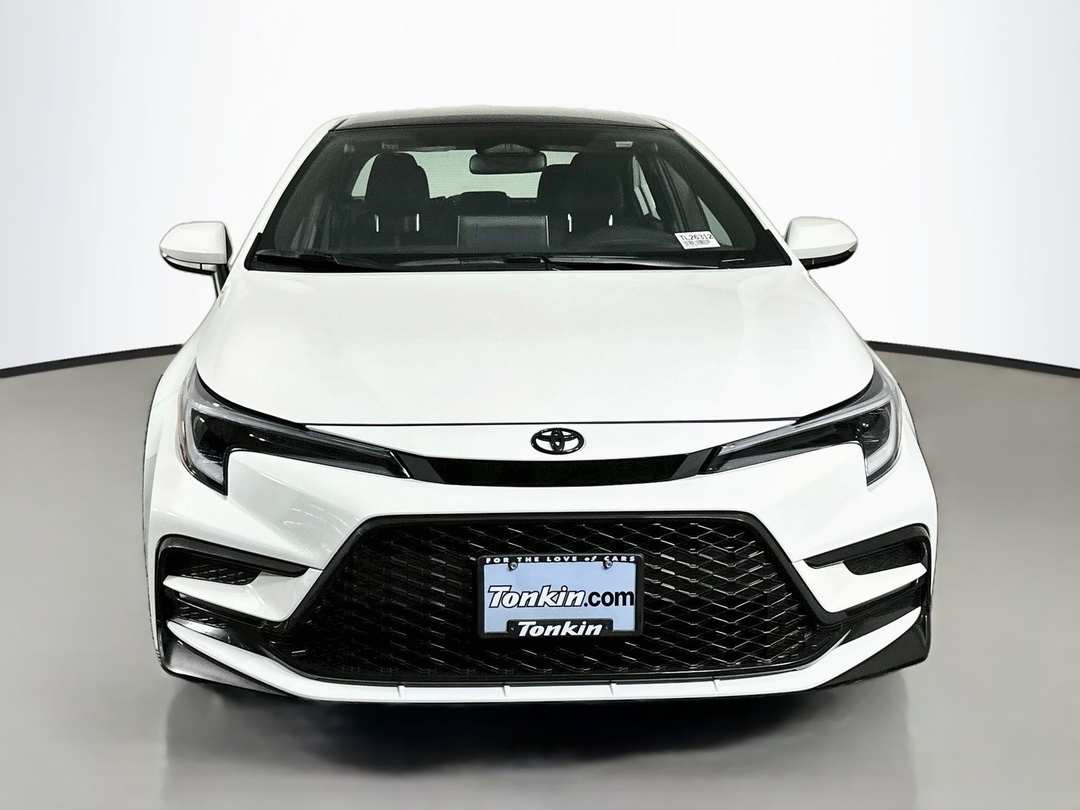 2026 Toyota Corolla SE - Image 2