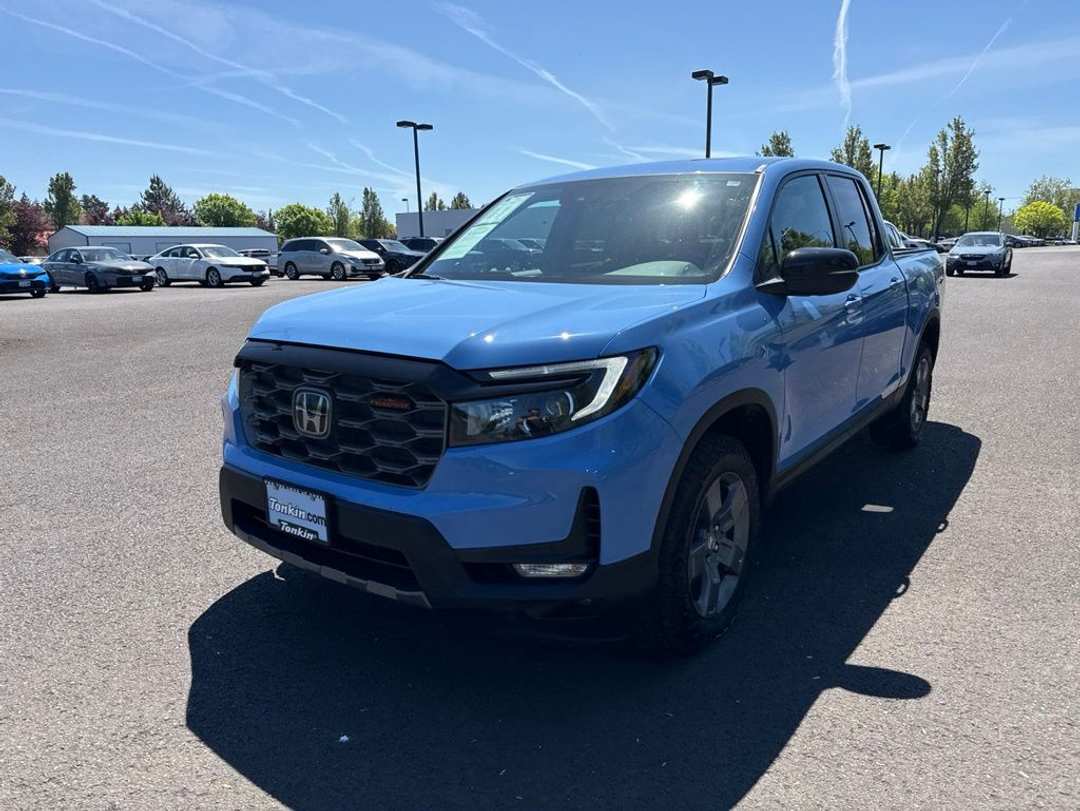 2025 Honda Ridgeline TrailSport - Image 3