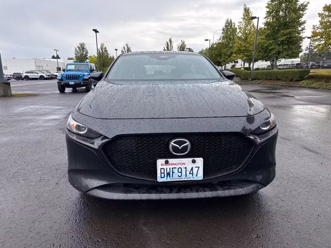 2024 MAZDA Mazda3 2.5 S Select Sport - Image 2