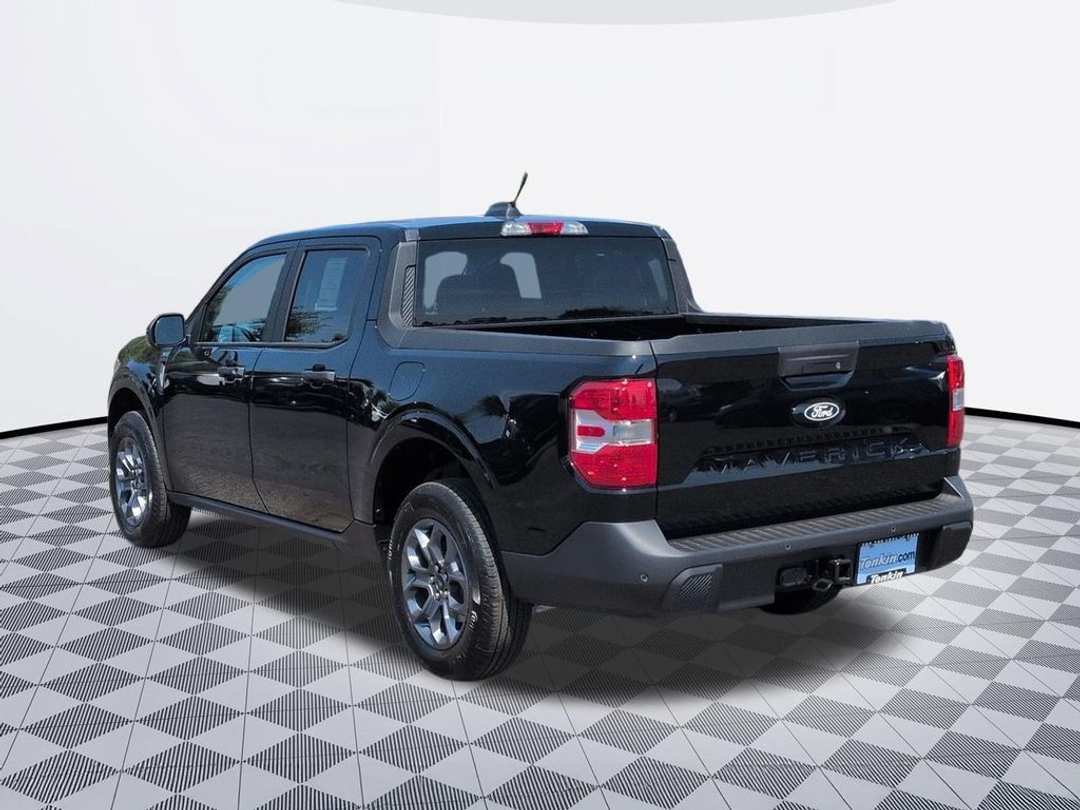 2026 Ford Maverick XLT - Image 3